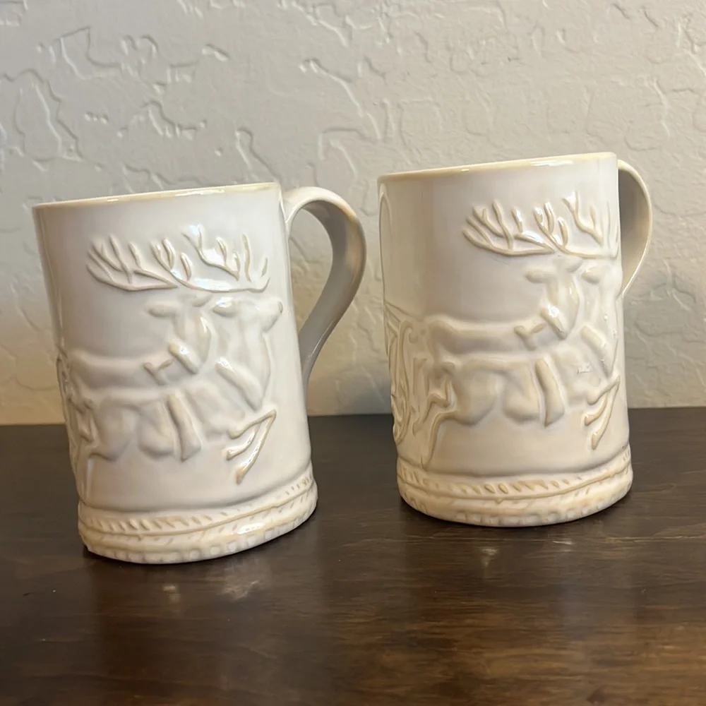 William Sonoma Christmas coffee mug, Santa, Reindeer, Sleigh. Set of 2.